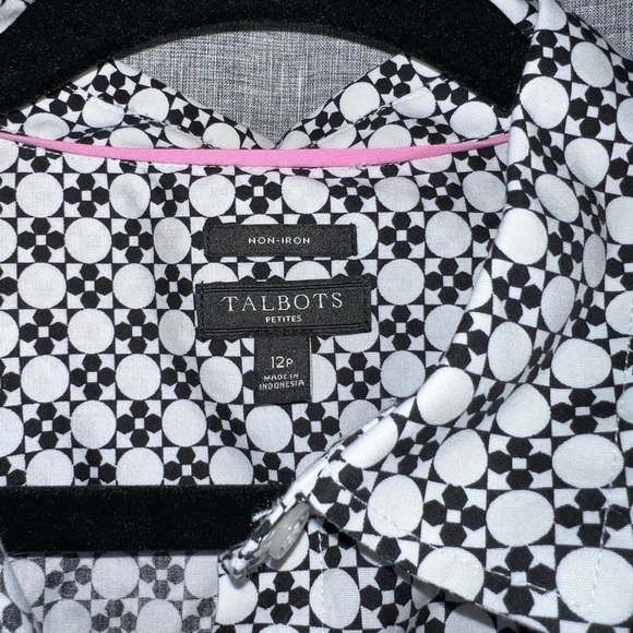 women's Talbots Button Down top size 12 petite - Picture 3 of 7